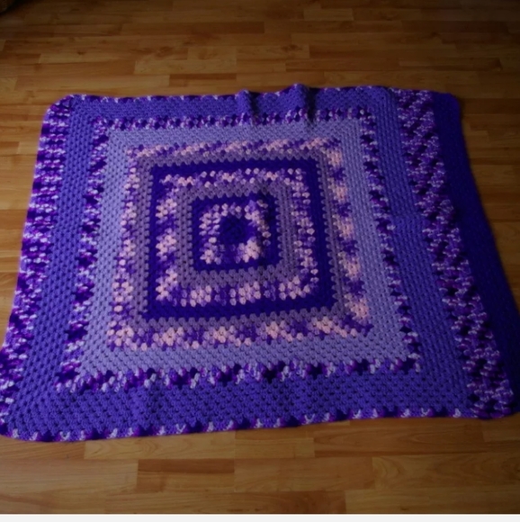 Granny Square Crochet Afghan Blanket Throw Purple - Picture 2 of 4